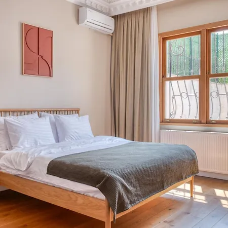 Апартаменты Stylish In Old Town Fatih Стамбул