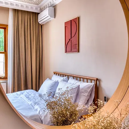 Stylish In Old Town Fatih Istanbul